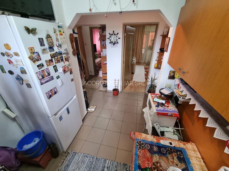 Apartament decomandat 2 camere zona Tomis Nord - 3