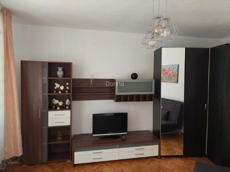 proprietar inchiriez apartament  in Centrul Vechi, Brasov - 12