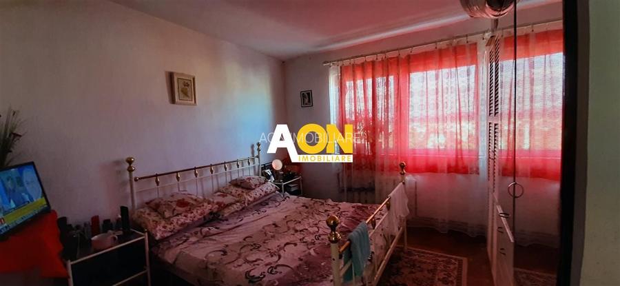 Apartament 3 camere Cetate - 4