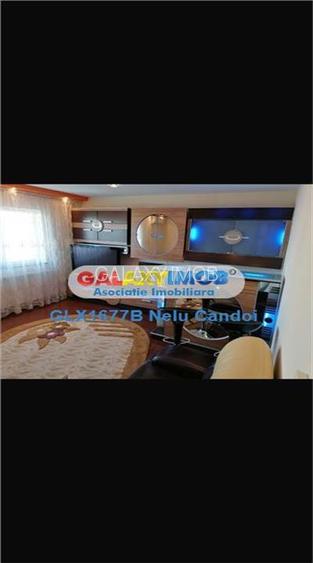 VANZARE APARTAMENT 3 CAMERE 13 SEPTEMBRIE - 8