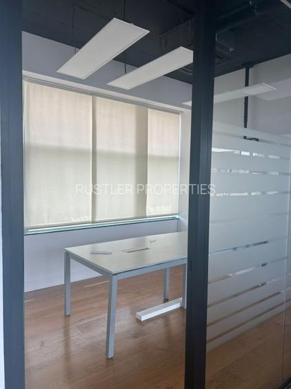 Spații de birouri de inchiriat in Astoria Business Center - Piața Romana - 14