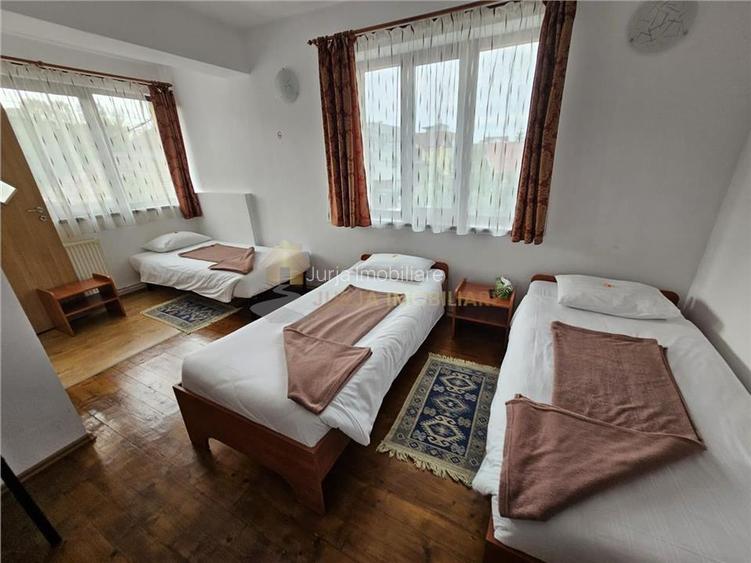 PENSIUNE 16 CAMERE  478 MP UTILI  | CURTE 320 MP | - 23