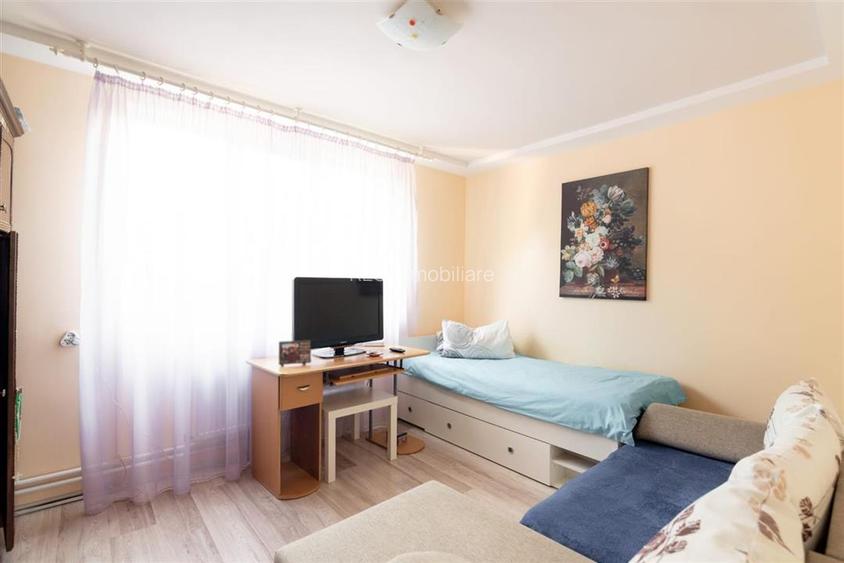 RECO Casa singur in curte, zona Centrala - 8