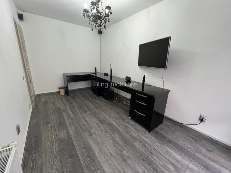 Triplex dispus pe 3 nivele, zona Teilor cu garaj subteran - 11