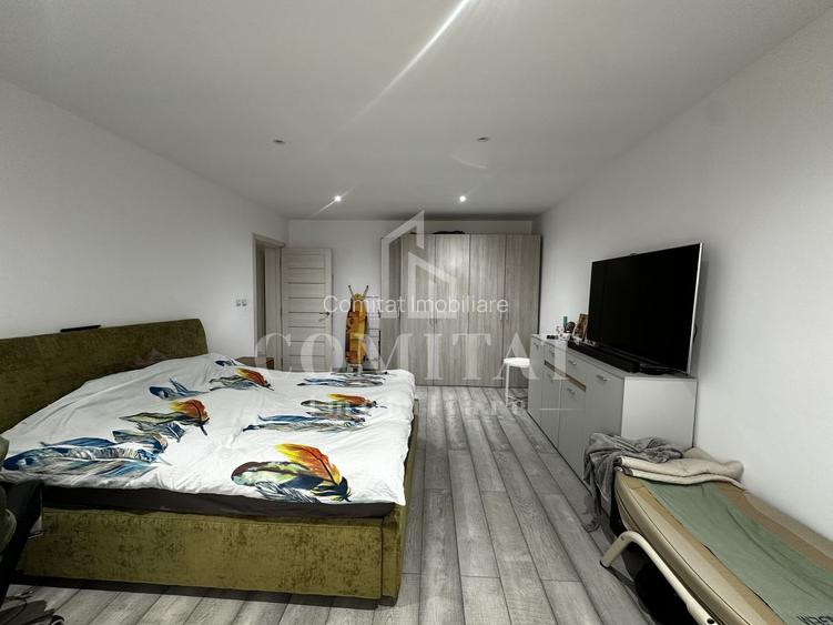 Apartament la etaj intermediar | Parcare subterană | Zona Str Cetatii - 11