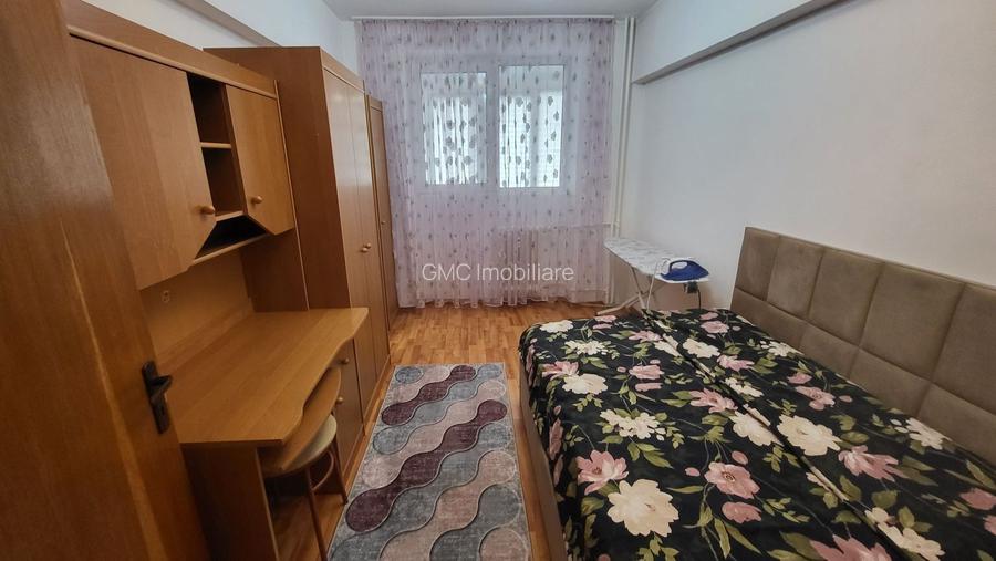 Apartament 3 Camere Decomandat – Metrou la scara - 2