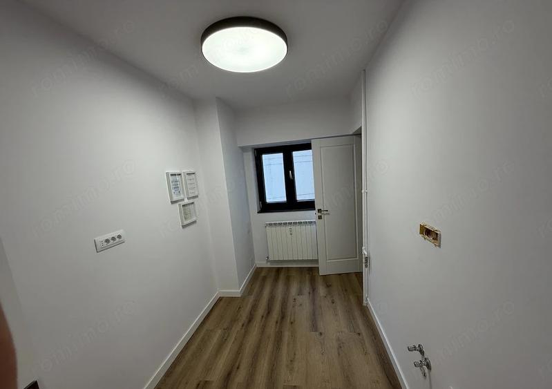Spațiu pretabil pentru birouri, salon înfrumusețare, cabinet etc