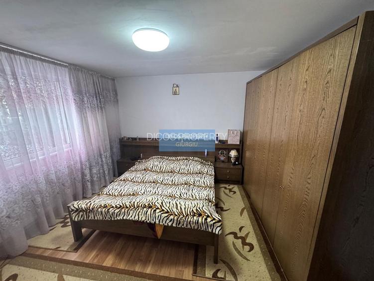 Casă cu mansardă și piscină de vânzare – Pictor Andreescu - 11