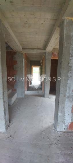 Casa la rosu cu fundatie si structura solida pe 2 niveluri in Cisnadie,   - 7