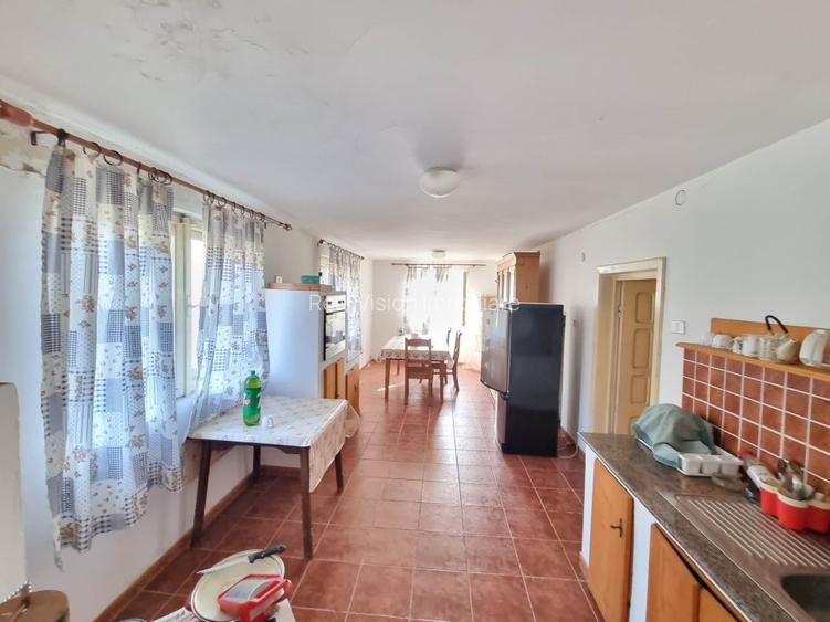 Valenii de Munte |Carbunesti | Casa cu 3 camere | Zona superba| - 6