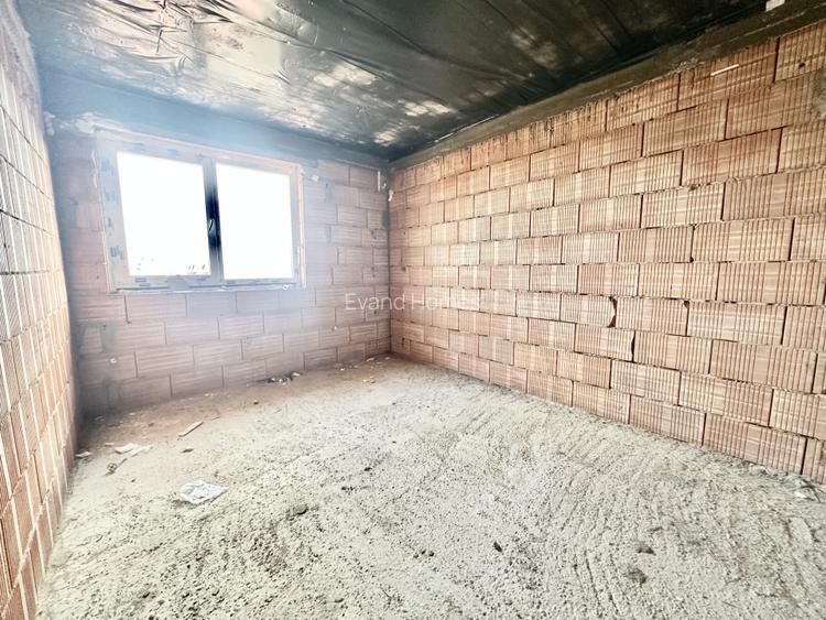 Comison 0% Duplex despartit prin garaj - 115 mp utili - Mosnita Noua - 12