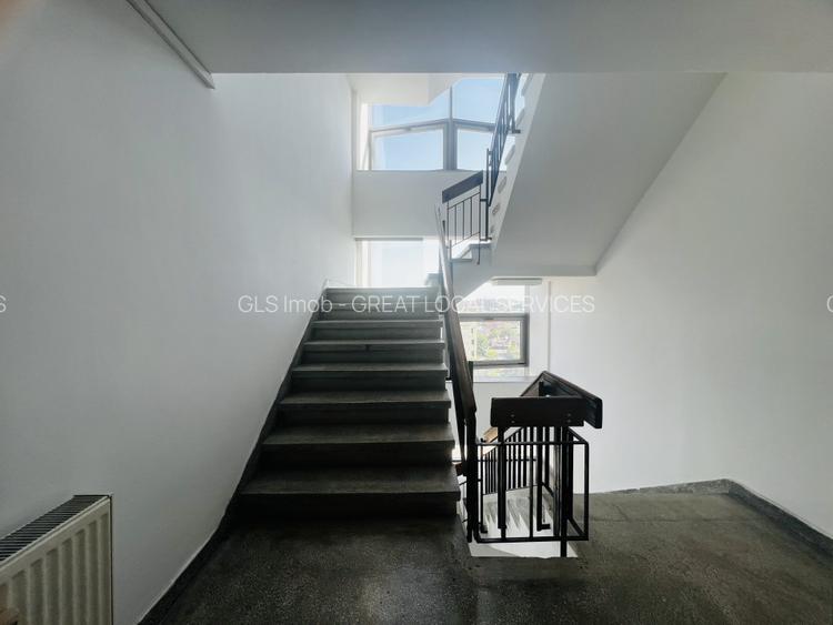 Spatii de Birou in Calea Vitan-Spl. Unirii, suprafete intre 47 si 300 mp - 15