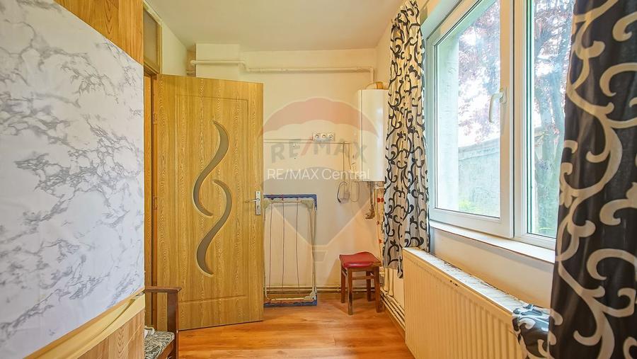 Apartament 2 camere, 40 mp, zonă centrală ISR Râșnov - 7