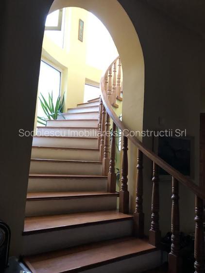 Vila generoasa,destinatii multiple - 17