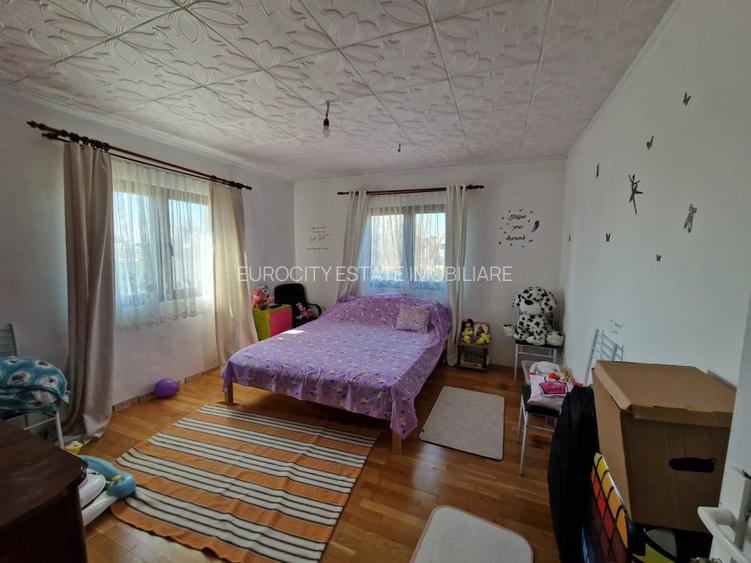 Mihailesti, vanzare vila P+M, 258mp, teren 912mp. - 18