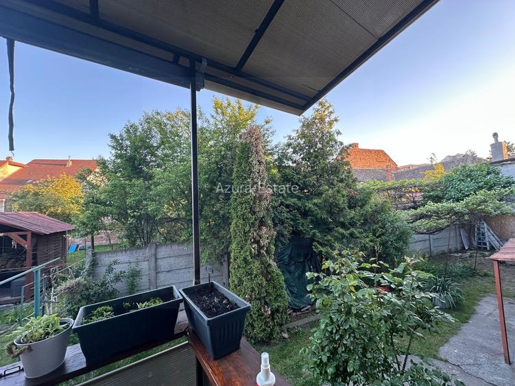 Apartament la casa 76 mp utili terasa curte si pivnita zona Lupeni - 12