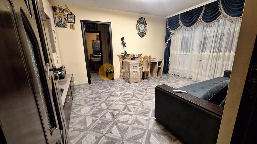 2 CAMERE - 52 MP - ETAJ INTERMEDIAR - PODUL DE PIATRĂ - 2