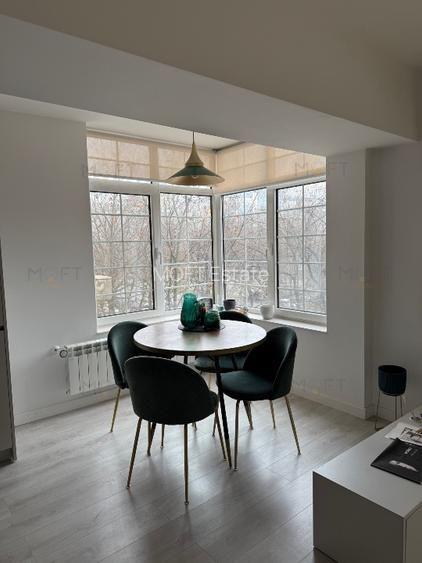 Apartament renovat 2 camere cu parcare – etaj 1 - 4