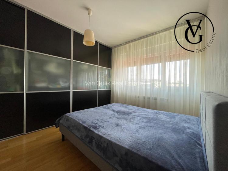 Apartament cu 5 camere si terasa spatioasa + 2 locuri de parcare - 4