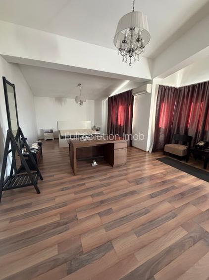 COMISION O%! PARCUL CAROL - CASA INDIVIDUALA, LA CHEIE - 6