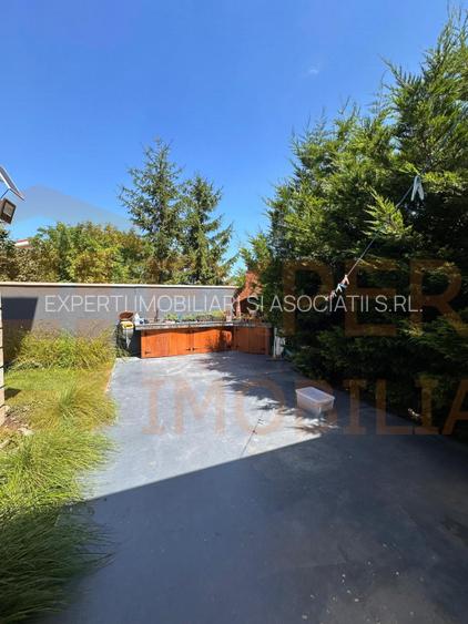 Casă de vânzare în Mamaia Sat, P+1 cu pod, 250 mp teren - 9