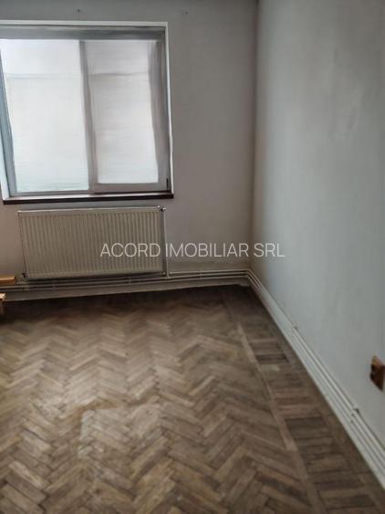 APARTAMENT 3 CAMERE DECOMANDAT ZONA PENINSULA/ PIATA OVIDIU - 9