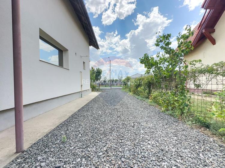 Casa de vanzare in Recas - 16