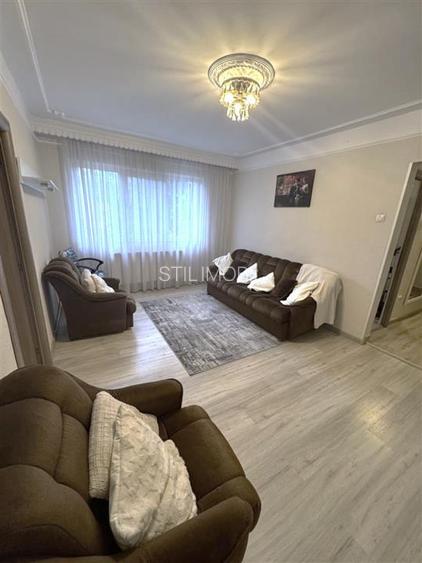 Apartament 2 camere de închiriat - Podu Roș, Bulevardul \u021auțo - 3