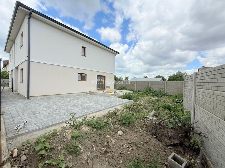 Duplex exclusivist de vânzare în Chișoda  vatra veche a satului - 21