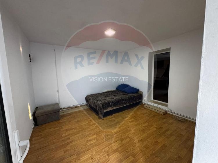 Casă Bariera Valcii - 6