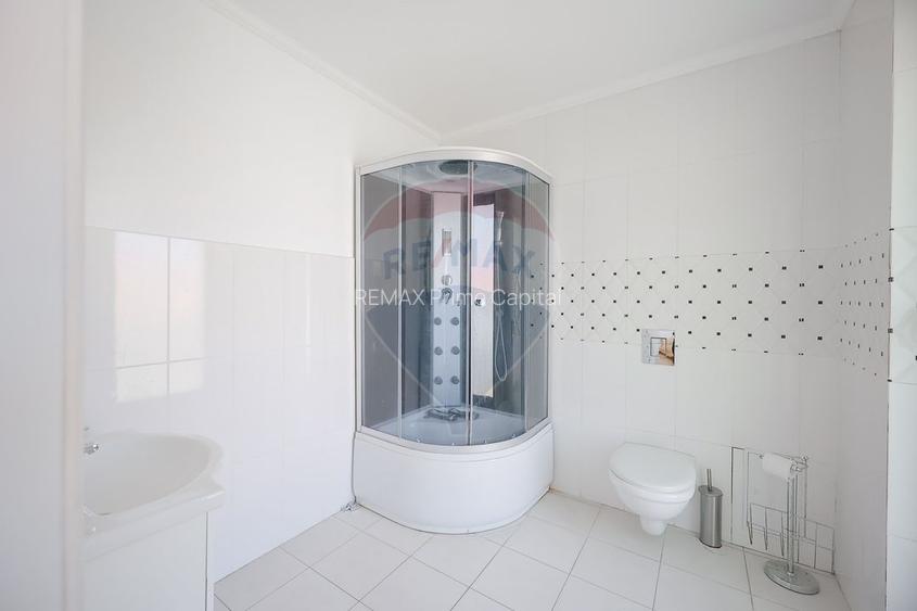 De vânzare Casă/Pensiune în zona Nufărul - Sânmartin - 20