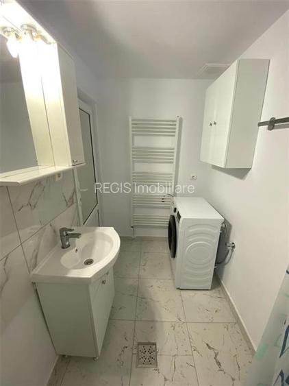 Garsoniera la casa cu curte proprie Centru - 3