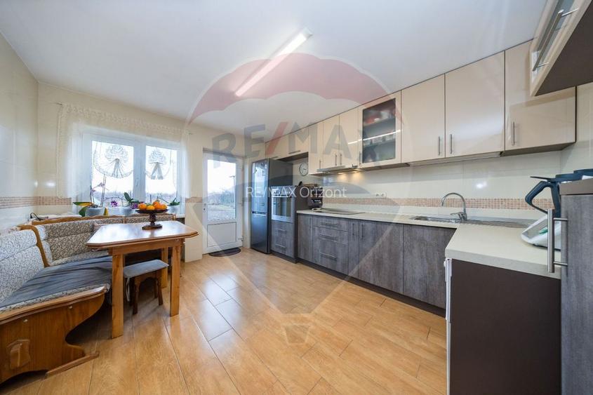 Casă noua - parcări subterane, teren 500 mp, Codlea - 20