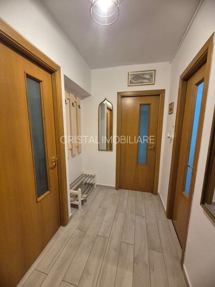 De Inchiriat Garsonieră moderna, zonă Decebal - 8