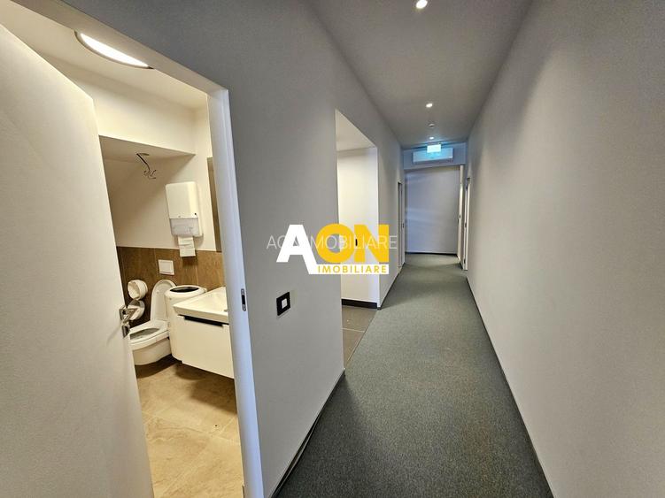 Clădire istorică ultracentrală, PUB + 13 birouri, S+P+M, renovată 2024 - 21