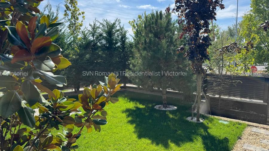 REV2005372 Vile Exclusiviste Langa Lac l Complex Rezidential - 9