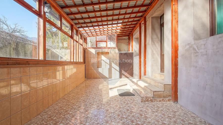 Apartament la casă cu curte proprie | Timișu de Jos | Comision 0 - 28