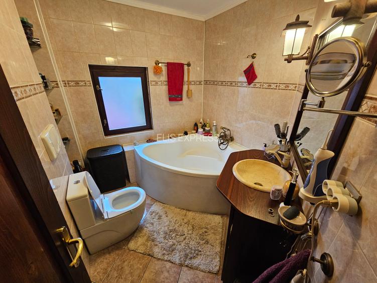 VILĂ SUPERBĂ INDEPENDENTĂ P+1E+M MILITARI CHIAJNA SALCÂMILOR, 260mpu, MOBILATĂ, - 40