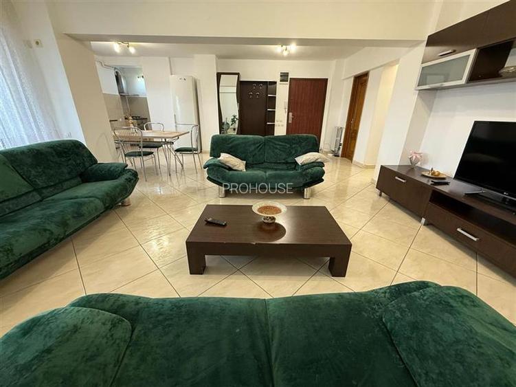 Ultracentral 3 camere decomandate etaj 2! - 2