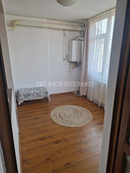 2 camere Prelungirea Ghencea - cartier Latin *centrala proprie* - 12