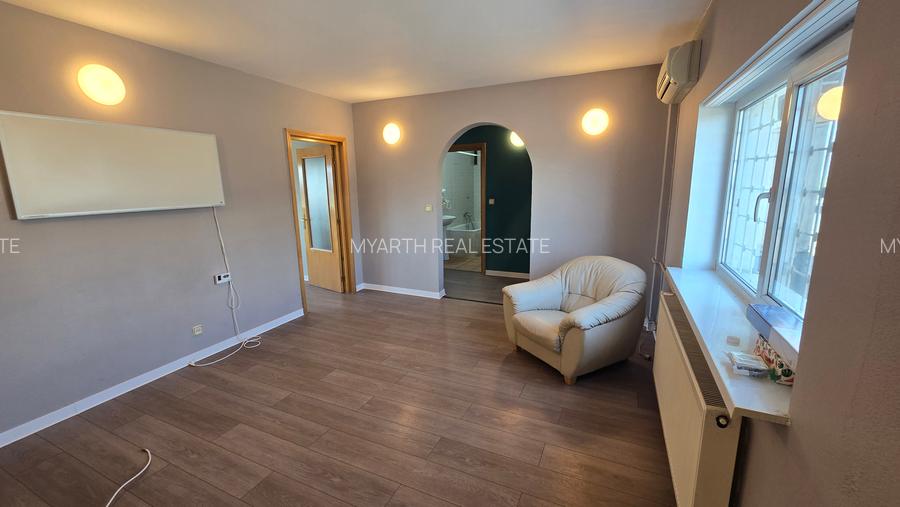 Apartament 3 camere cu vedere spectaculoasă – Piața Victoriei | Calea Victoriei - 18