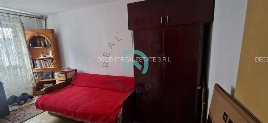 Apartament 3 camere Astra, decomandat, etaj intermediar,Calea Bucuresti - 17