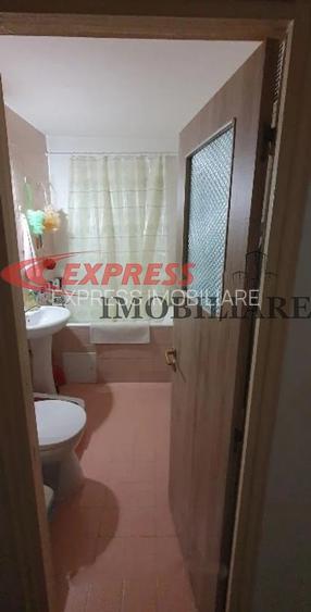 Unirii, Decebal, Rond Alba Iulia - 3