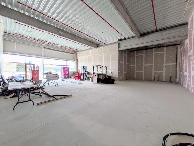 Spatiu Comercial - 186 mp - Fun Shop Park Mosnita Noua - 6
