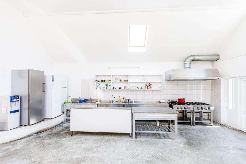 De vanzare proprietate pretabila cazare/locuire/pensiune rurala,  Carani, Timis - 46