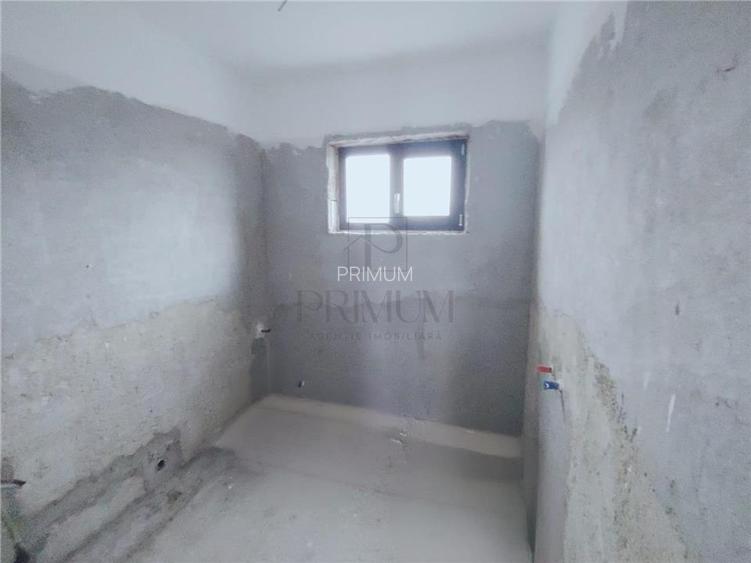 Duplex spatios - bucatarie inchisa - personalizare interioara - 10