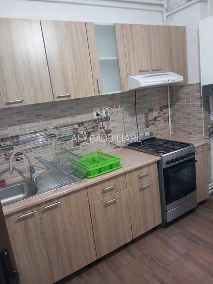De inchiriat apartament cu 2 camere , Metrou Brancoveanu sector4 - 3