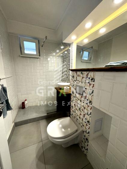 2 camere | 2 BALCOANE | PARCARE | Piața Mihai Viteazu - 13