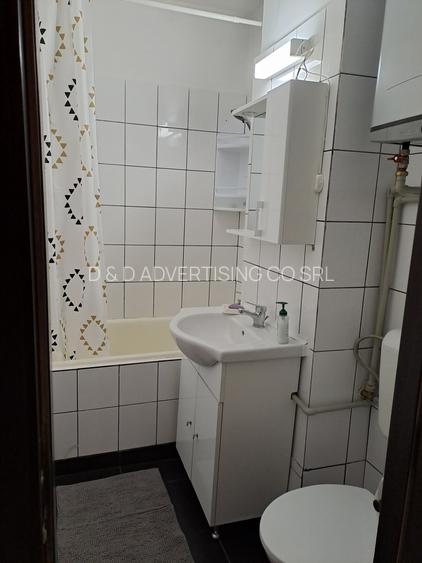 Garsoniera - Titan - 5 min. METROU - 35 mp - BLOC ANVELOPAT - 6