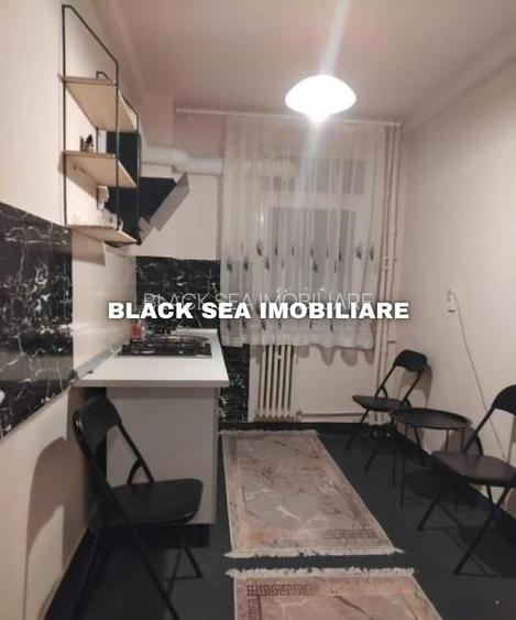 De vanzare Apartament 2 camere zona Centrala - Bloc cu lift - 2